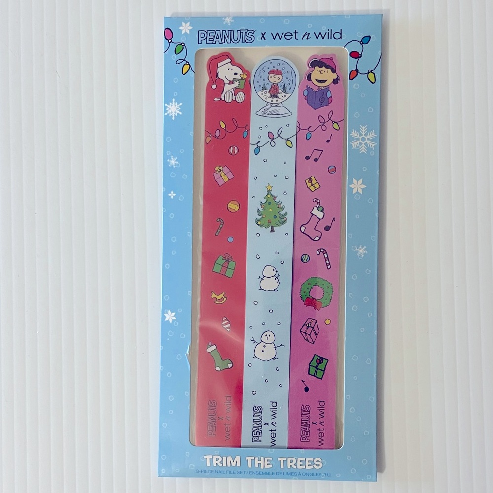 Snoopy Peanuts x Wet n N Wild Nail File Set
